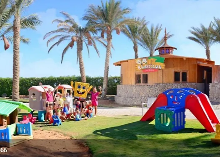 Charmillion Gardens Aquapark Resort