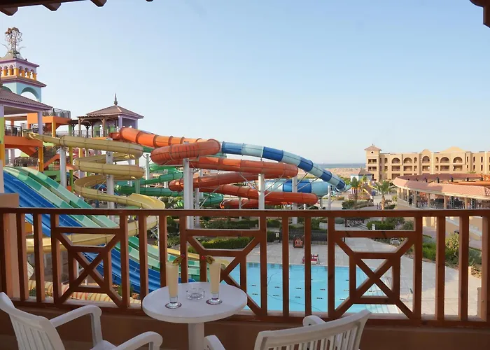 Resort Charmillion Gardens Aquapark 5*