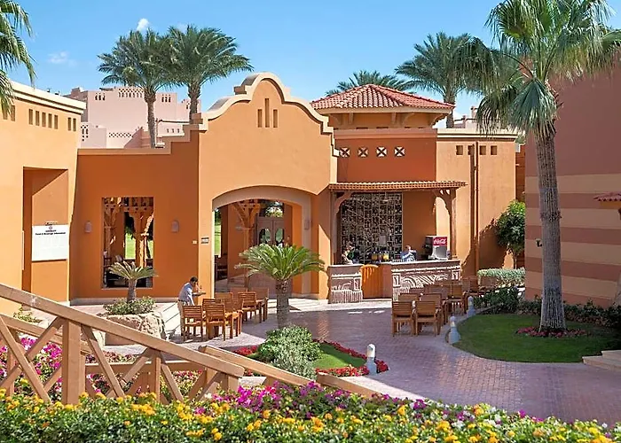 Resort Charmillion Gardens Aquapark 5*