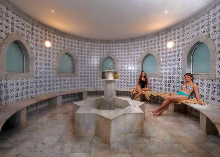 Charmillion Gardens Aquapark 5*