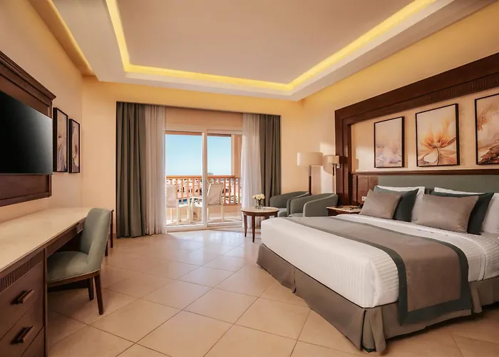 Resort Charmillion Gardens Aquapark 5*